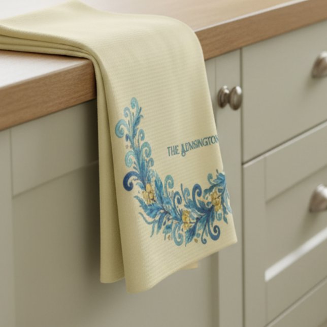 Feierlicher Wreath Swag Holiday Geschirrtuch (Personalized kitchen towel featuring holiday teal and yellow greenery swag)