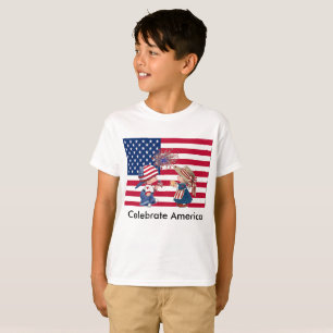 Feiern der amerikanischen Flagge T-Shirt