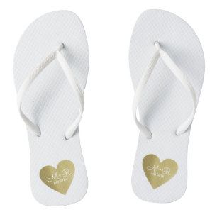 Feiern der Liebe mit personalisiertem Goldherz Flip Flops