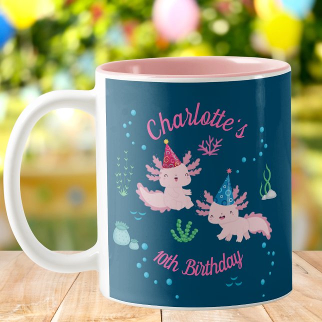 Feiern mit Axolotl Magic Zweifarbige Tasse (Von Creator hochgeladen)