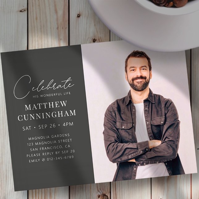 Feiern seines wunderbaren Lebens Modernes, einfach Einladungspostkarte (Von Creator hochgeladen)