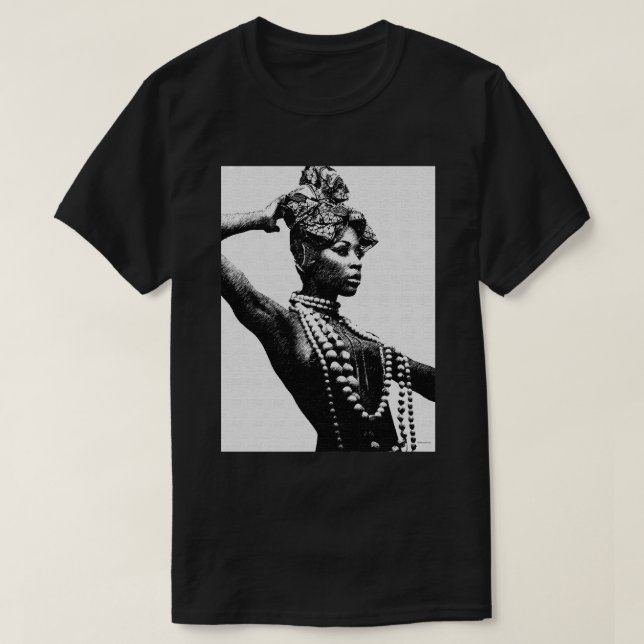 Feiern Sie die Schönheit und den Geist der afrikan T-Shirt (Design vorne)