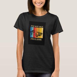 Feiern Sie Ihr Alter mit unserem Ich bin nicht alt T-Shirt
