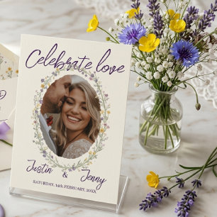 Feiern Sie Liebe Floral einfache moderne Hochzeit Einladung