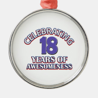 Feiern von 18 Jahren awesomeness Silbernes Ornament