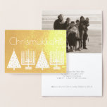 Feiertag Gold Chrismukkah Fügen Sie Ihr Foto Moder Folienkarte<br><div class="desc">Fügen Sie Ihr Foto zu dieser lustigen Chrismukkah-Urlaubskarte in einem modernen Stil, mit Goldfolie für Weihnachten und Hanukkah ausgeblendet. Ersetzen Sie den Inhaber des Fotos der Familie durch Ihr eigenes Foto für eine personalisierte Karte wie keine andere. Personalisieren Sie Ihre Namen für die Signaturzeile im Inneren - der gesamte Text...</div>