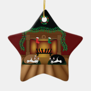 Feiertags-Huskies, der durch die Kamin-Verzierung Keramikornament