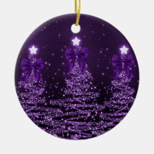 Feiertagsgruß Lila Weihnachtsbäume Bögen Keramik Ornament