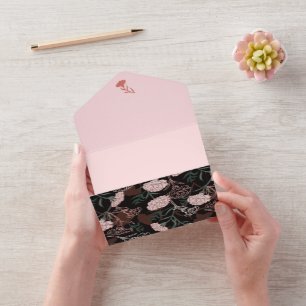 Feine rosafarbene Nelken mit grünen Blätter All In One Einladung