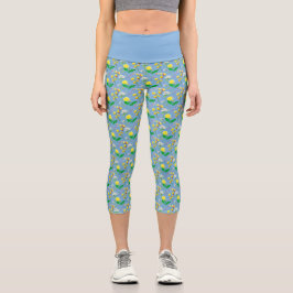Feine Wildblume in Aquarellfarbe am Himmel Capri Leggings