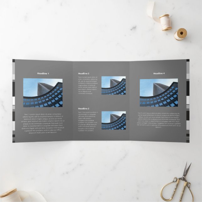 Feinfarbige, flache Streifen Dreifach Gefaltete Karte (Innenseite)