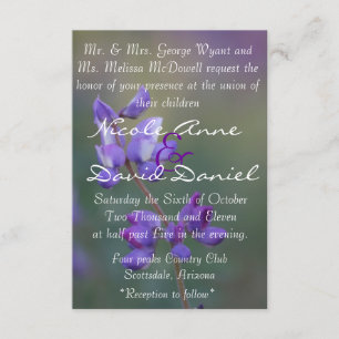 Feld der Lupineeinladung Einladung