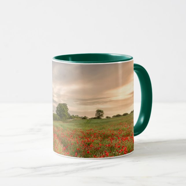 Feld der Mohnblumen Tasse (VorderseiteRechts)