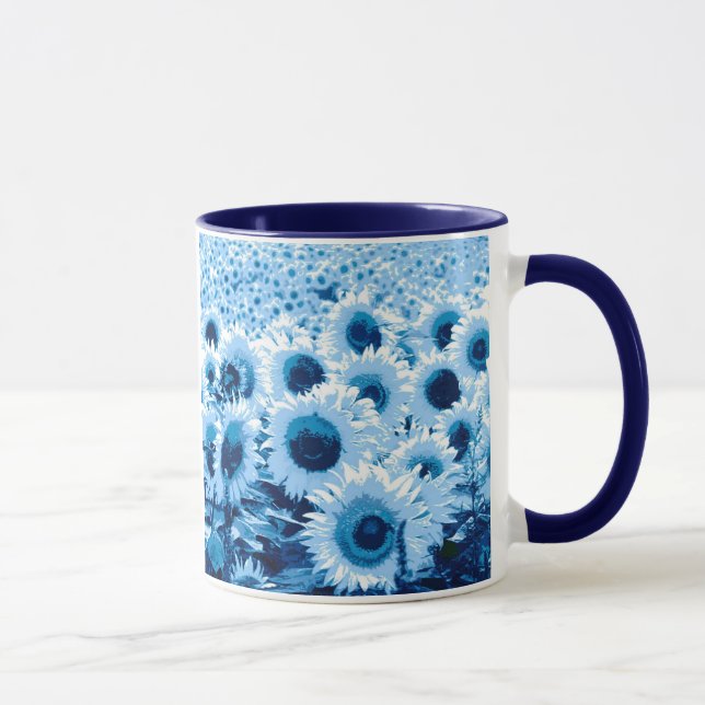 Feld der Sonnenblumen - Blautöne Tasse (Rechts)