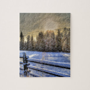 Feld im Winter Schnee bei Sonnenaufgang Puzzle