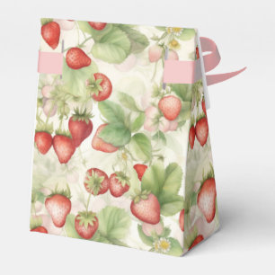 Feld mit reifen, roten Erdbeeren Geschenkschachtel