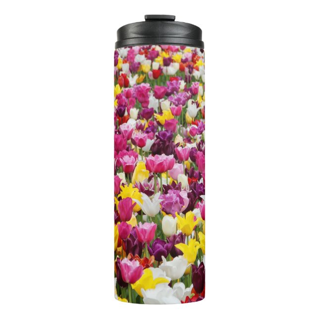 Feld mit Tulpen Thermosbecher (Vorderseite)