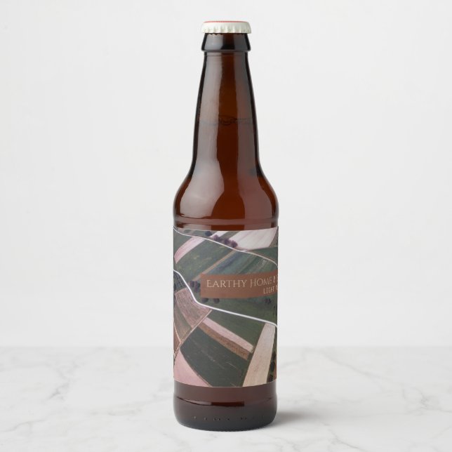 Feldgesteppte Landschaft Grüner Erdreich Bierflaschenetikett (Vorderseite)