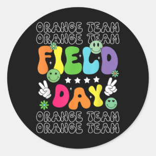 Feldtag Orange Team Color Field Trip Team Spiel C Runder Aufkleber