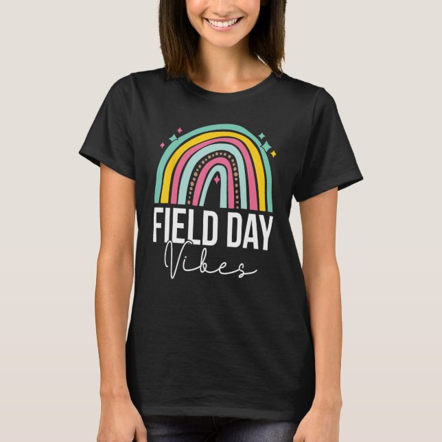 Feldtag Rainbow für den Kinderspieltag T-Shirt (Vorderseite)