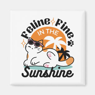 Feline Fine in the Sunshine - Entspannte Tropenkat Magnet