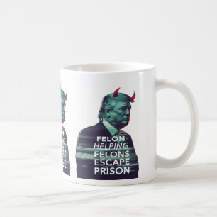 Felon Helping Felons Evil Trump Glitch Art Kaffeetasse