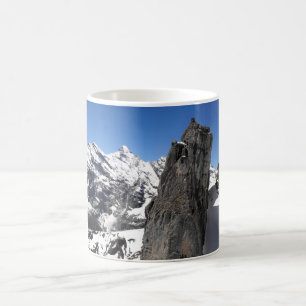Felsen am Schilthorn in der Schweiz Tasse