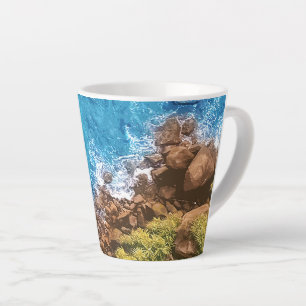 Felsen im Meer, über Sicht 1 Milchtasse