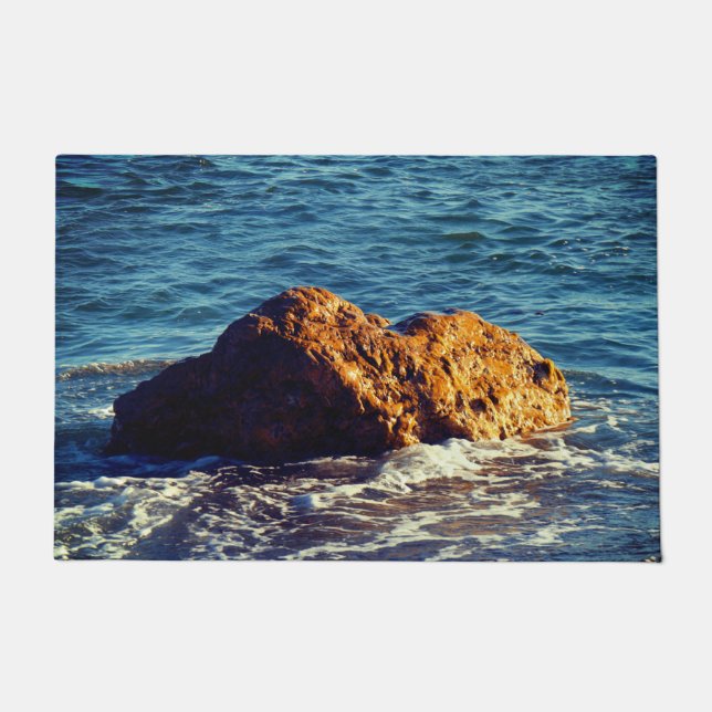 Felsen im Wasser Fußmatte (Vorderseite)