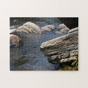 Felsen in Stream Nature Puzzle