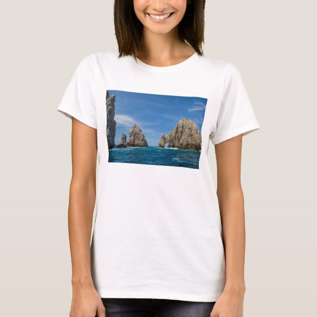 Felsen über Wasser T-Shirt (Vorderseite)