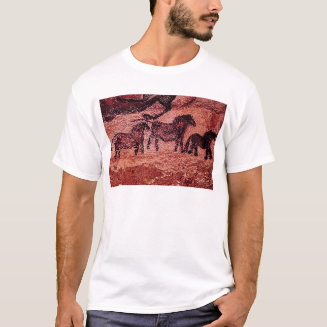 Felsenmalerei von tarpans, c.17000 BC T-Shirt (Vorderseite)