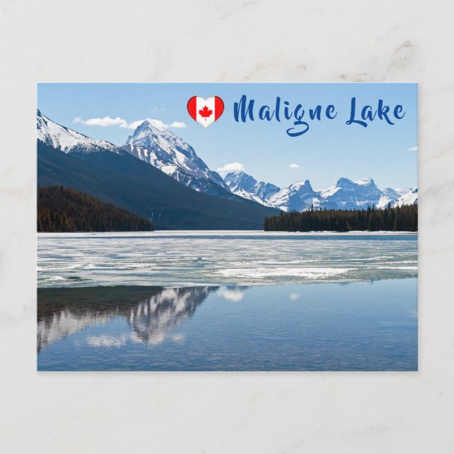 Felsgebirge, die in Maligne Lake reflektieren Postkarte (Vorderseite)