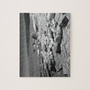 Felsiger Strand-Schwarzweiss-Foto-Puzzlespiel Puzzle