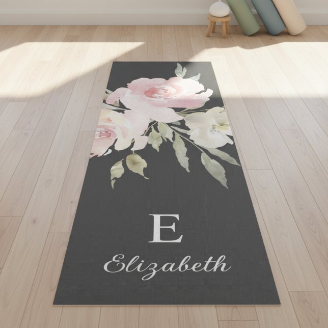 Feminine Floral Girly Pink Monogram Yoga Mat Yogamatte (Von Creator hochgeladen)