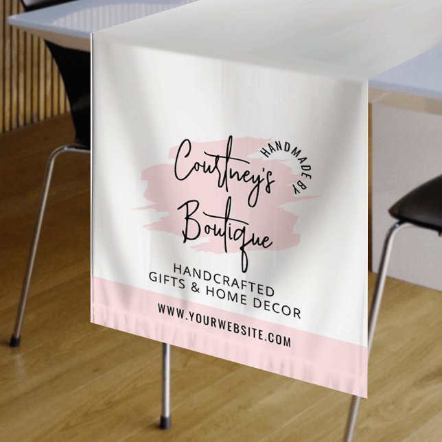 Feminine Pink Watercolor Business Craft Show Kurzer Tischläufer (Modern blush pink watercolor branded table runner with fully editable text and colors)