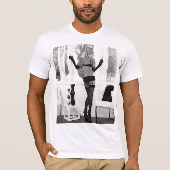 Femme Fatale - YG! T-Shirt (Vorderseite)