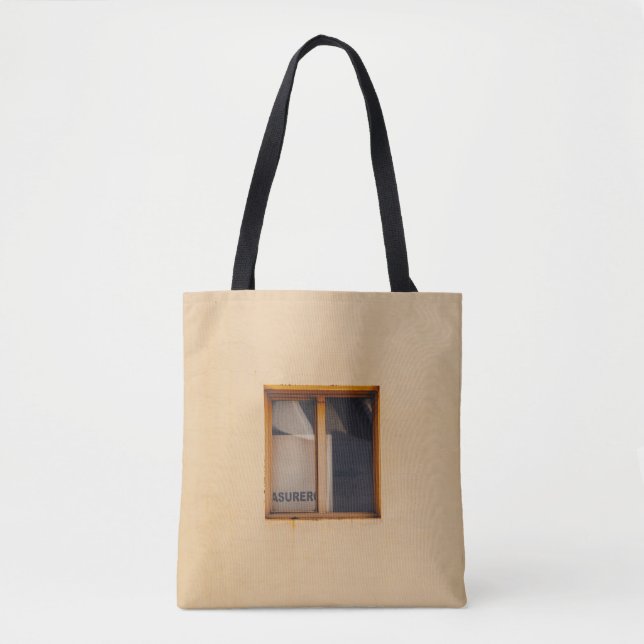 FENSTER AUS GERAHMTEM HOLZ (Vorderseite)