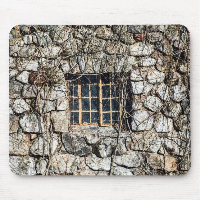 Fenster in einer Steinmauer Mousepad (Vorne)