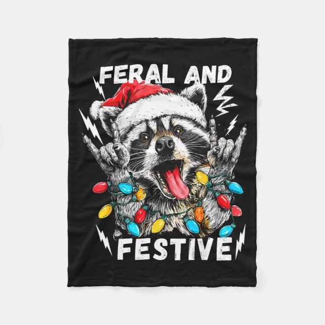 Feral And Festive Funny Christmas Rocker Raccoon S Fleecedecke (Vorderseite)