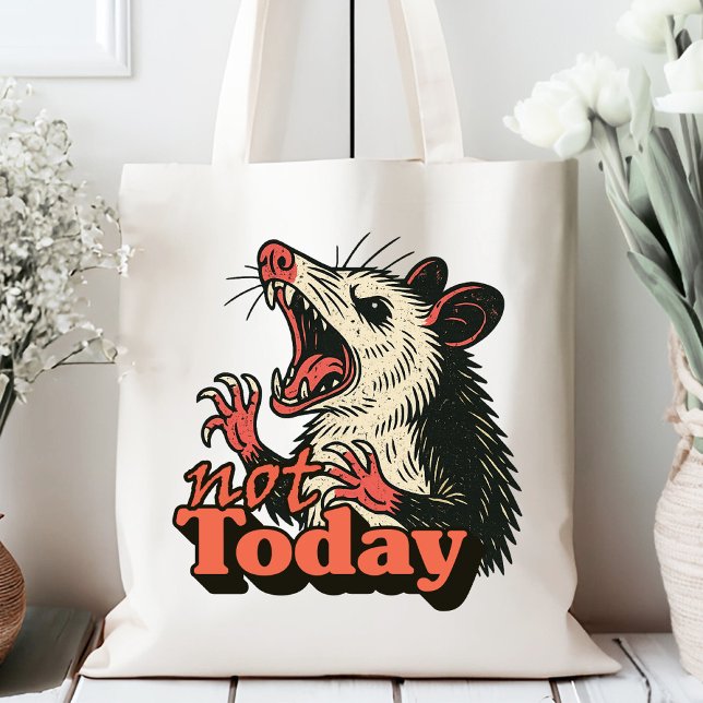 Feral Angry Possum noch nicht Typografie Tragetasche (Make a fierce statement with this feral possum design
)