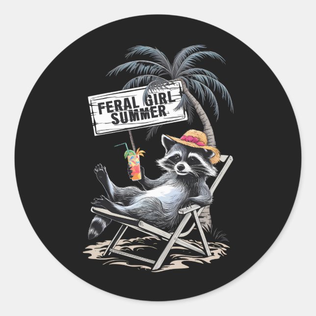 Feral Girl Summer Beach Funny Raccoon Runder Aufkleber (Vorderseite)