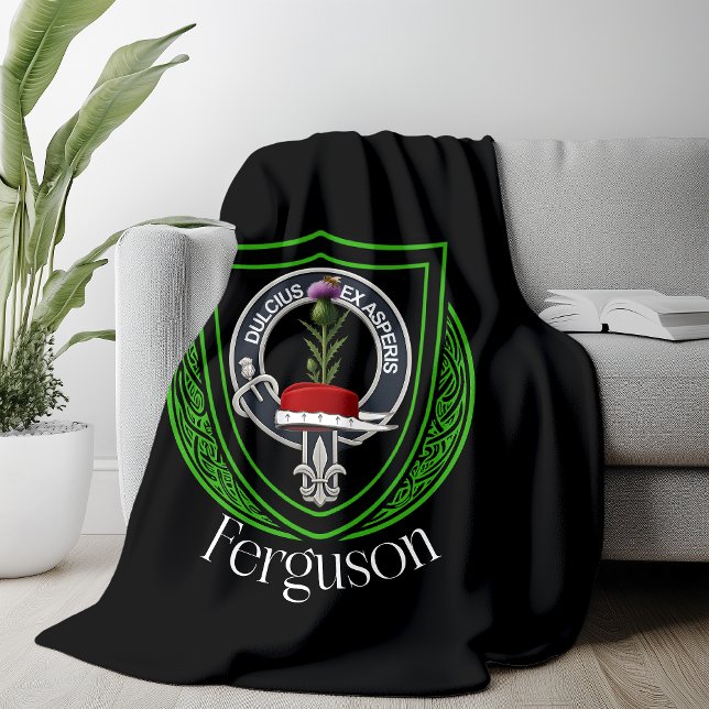 Ferguson Scottish Clan Crest Fleecedecke (Von Creator hochgeladen)