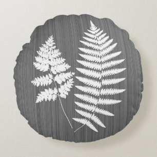 Fern Fronds, weiß auf Holzkohle grau / grau Rundes Kissen