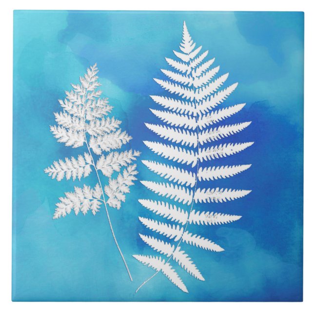 Fern Frontend, weiß auf blauem Aquarell Hintergrun Fliese (Vorderseite)