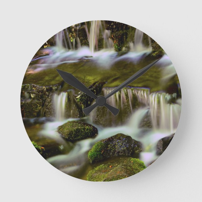 Fern Spring, Yosemite National Park, Kalifornien Runde Wanduhr (Vorderseite)