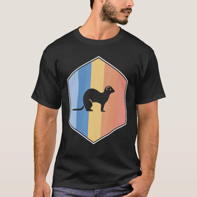 Ferret mit Retrofarben in einem Hexagon T-Shirt (Vorderseite)