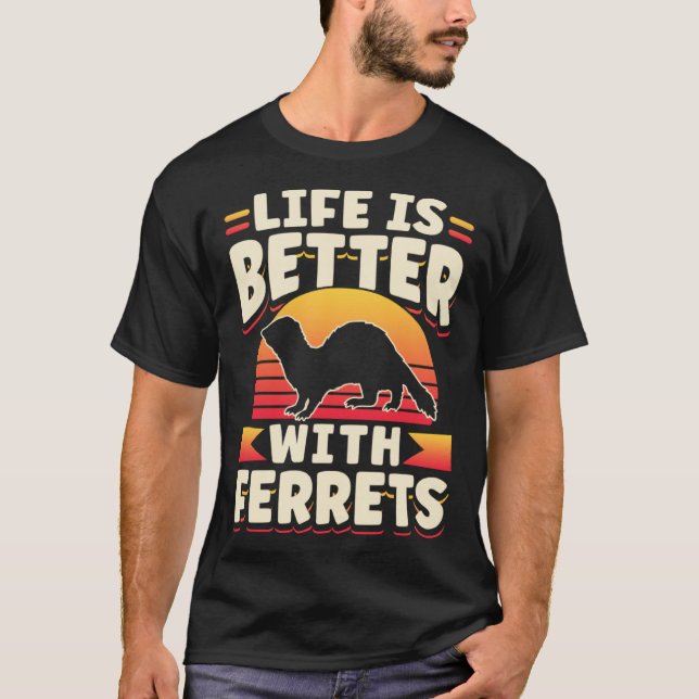 Ferret  With Ferrets T-Shirt (Vorderseite)