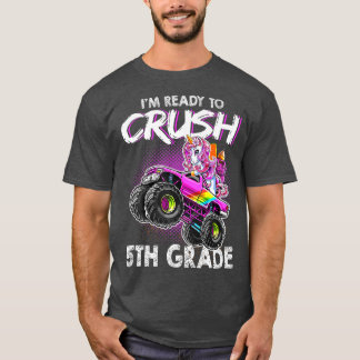 Fertig zum Abreißen des 5. Grades Rosa Einhorns zu T-Shirt