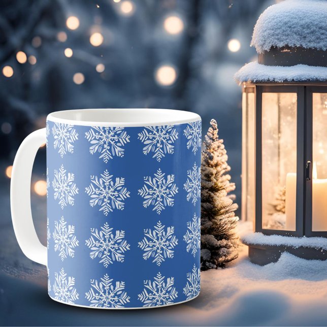 Fest Blaues Weiß Schneeflocken Muster Weihnachten Kaffeetasse (Von Creator hochgeladen)